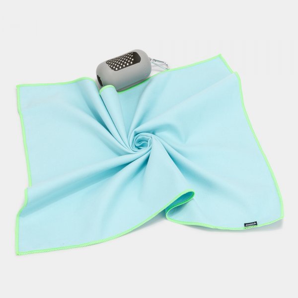 CHALLENGE TOWEL BLUE