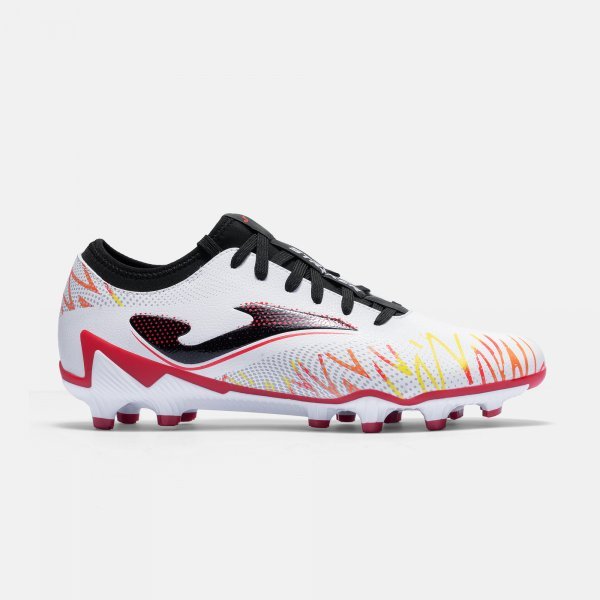 STRIKER 2602 WHITE FIRM GROUND